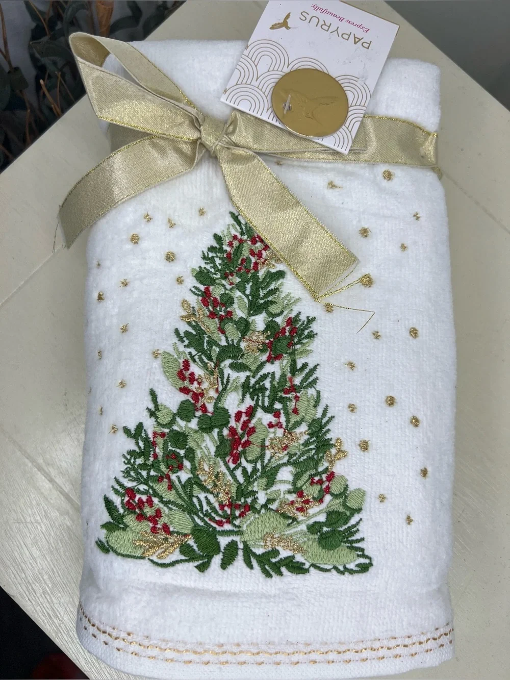Brand New- Papyrus Christmas Tree Hand Towels - Set of 2